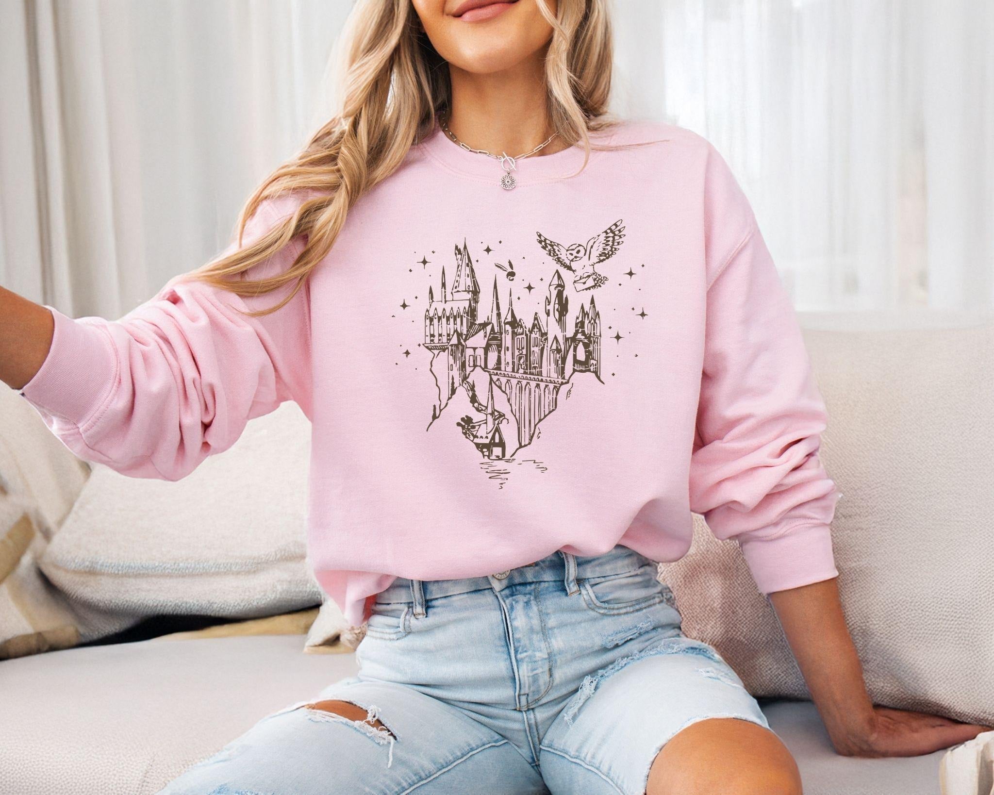 Harry Potter Hogwarts Castle Sweatshirt, Minimal Line Art Wizard Hoodie, Hedwig Owl Aesthetic Crewneck, Potter Fan GiftPGG30